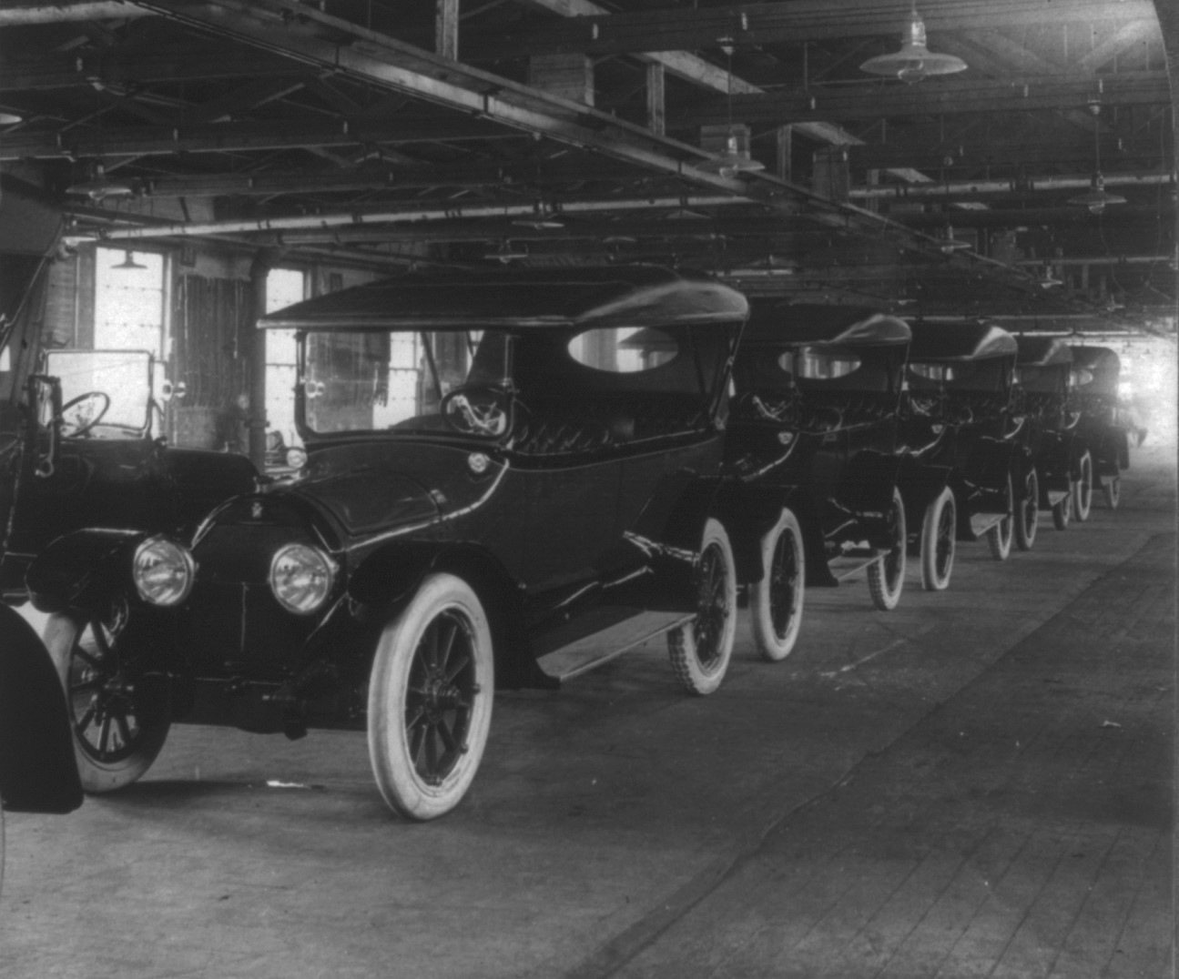 Honda and Nissan Explore Merger