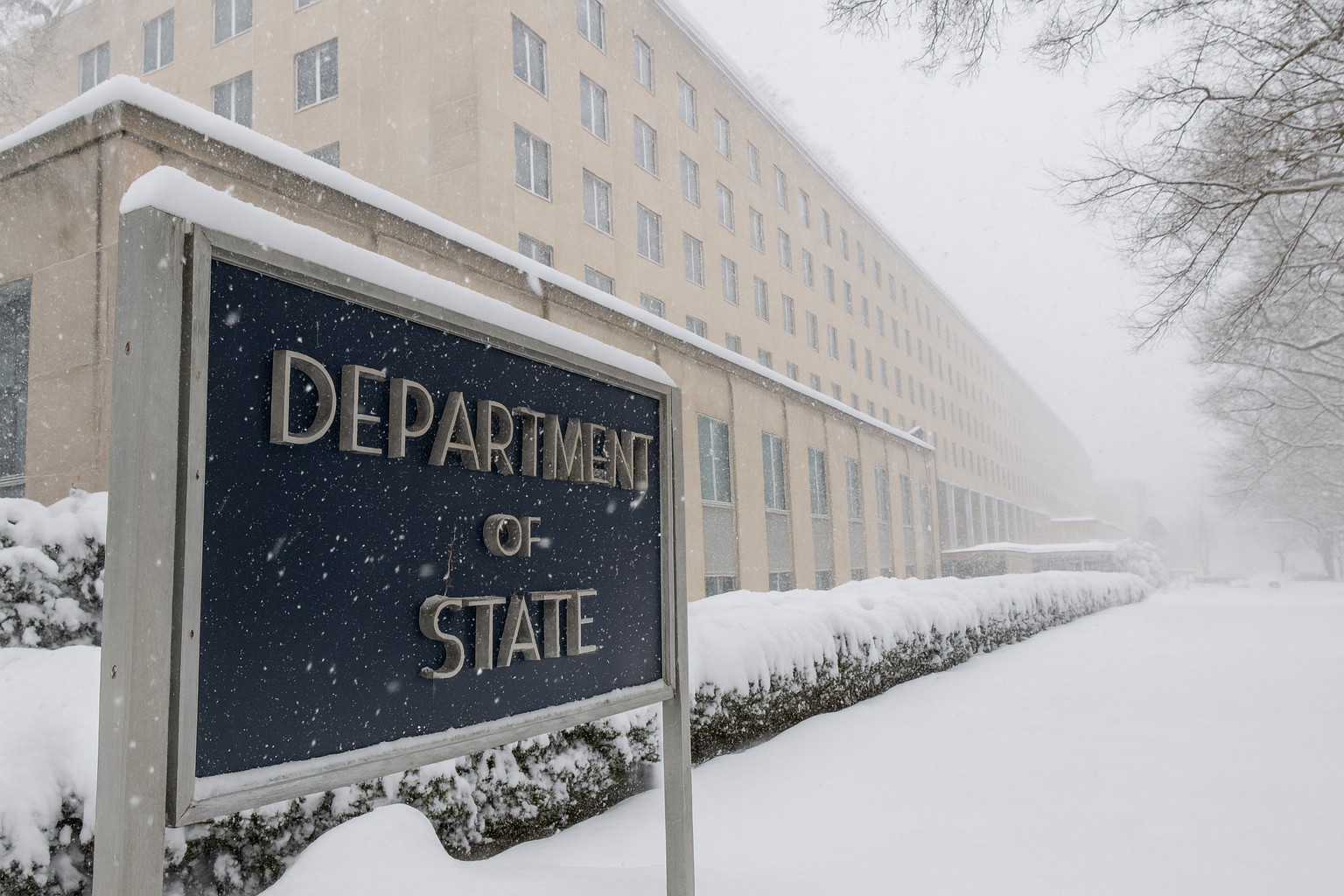 Washington Moves to Block Foreign Pressure on U.S. Tech Platforms